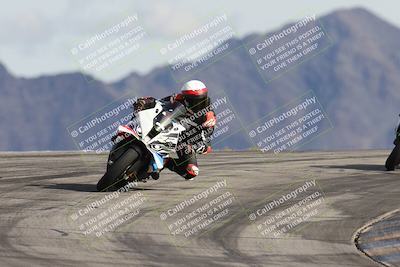 media/Nov-16-2025-Race Pace (Sun) [[8c5fa54630]]/Verified Riders/8-Turn 12 (120pm)/